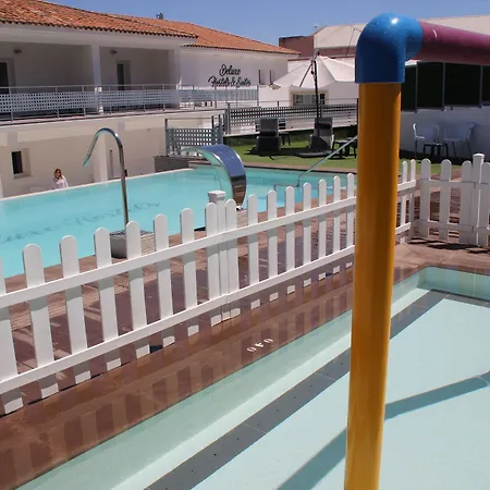 Deluxe & Maison d'hôtes 2*