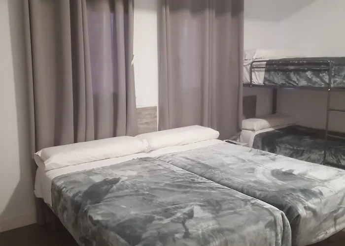 Deluxe & Casa de hóspedes