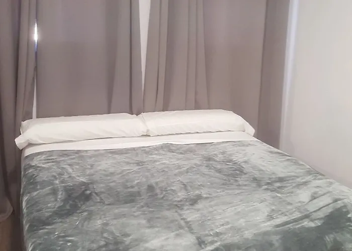 Deluxe & Vendégház