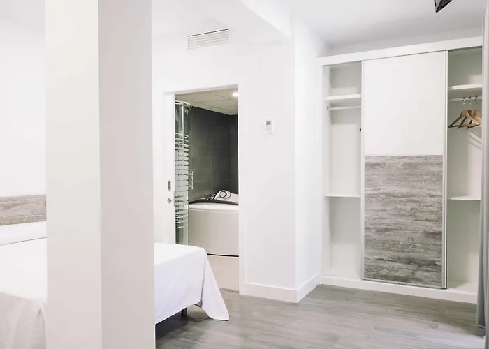 Deluxe & Casa de hóspedes